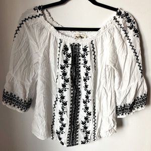 Women’s Savanna Jane 3/4 Sleeve Off Shoulder Flowy Blouse Size Small
